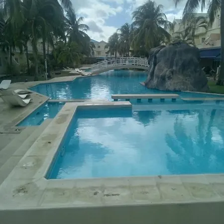 Villa Exotica